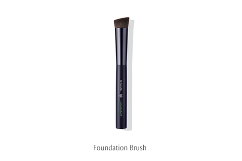 Dr Hauschka Foundation Brush