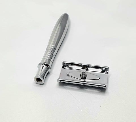 Bare & Co. - Traditional Double Edge Safety Razor - Silver